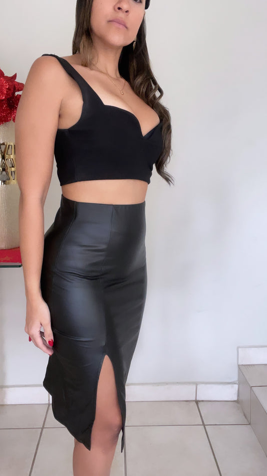 Faux leather pencil skirt